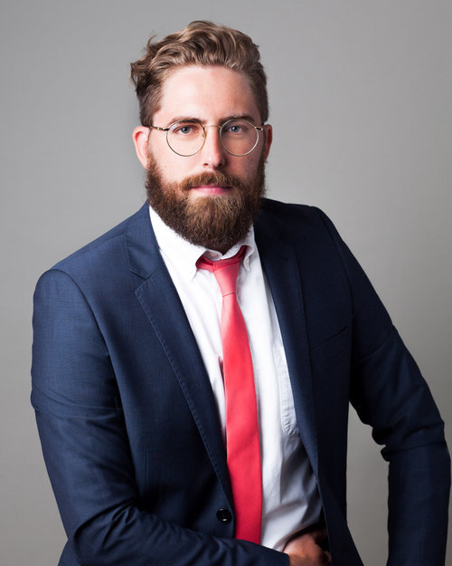 Corporate portrait on neutral background shot by Portrait 2.0