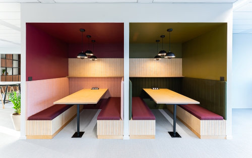 The client needed to produce visuals of its new workspaces with in situ images.