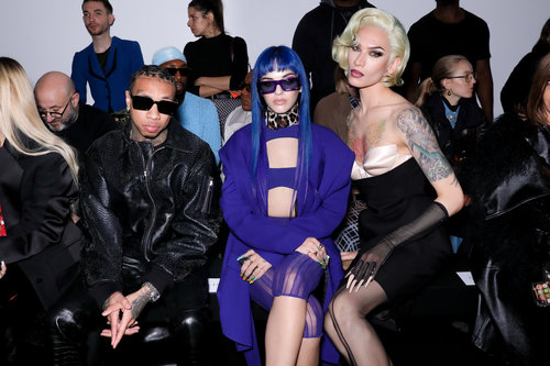 Mugler show photos at Paris Fashion Week.