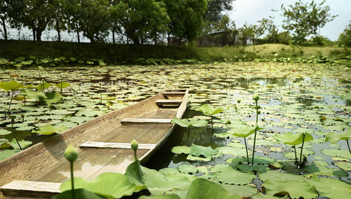 Photo produced for Kenzo in Laos.