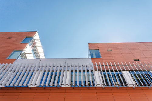 The real estate investment company Voisin needed visuals for their website and for their presentations.